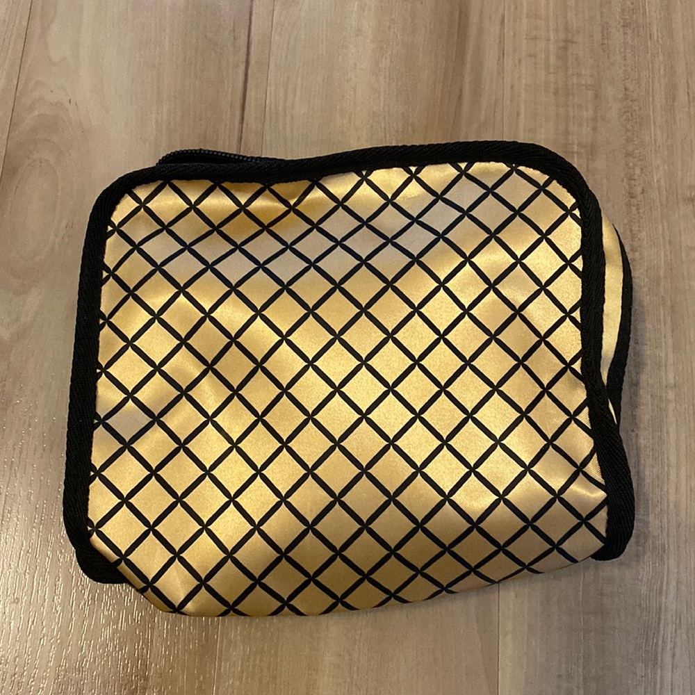 Black & Gold Cosmetic Travel Bag